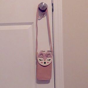 Kid/teen fox small bag in great condition.